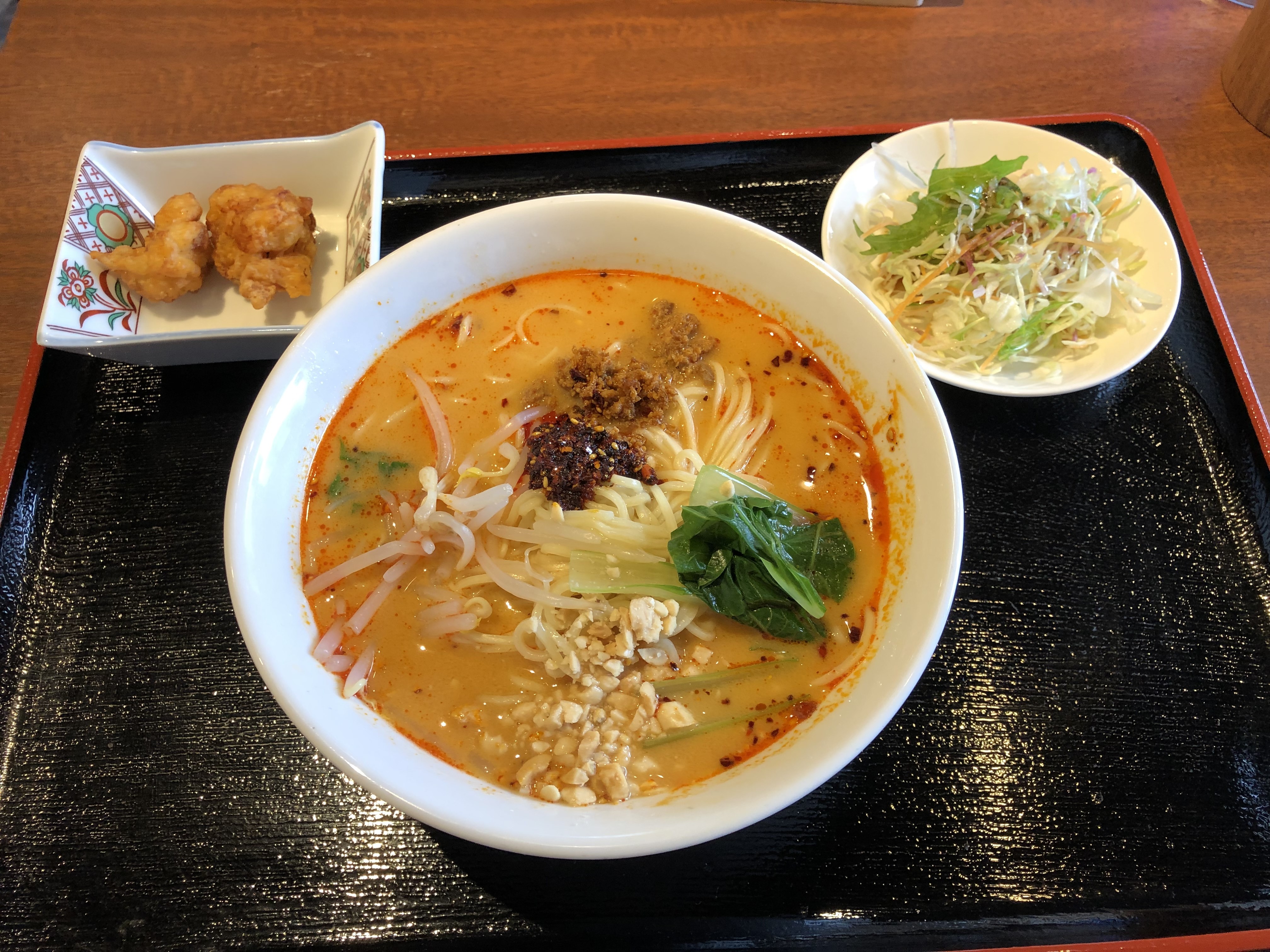 11月1日、JR宇都宮駅東口にオープンした四川料理のお店「彩菜」にて四川風担々麺を食べてきました